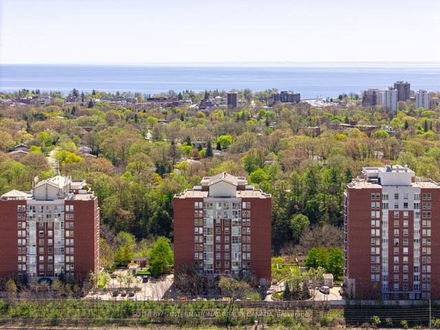 704 - 50 Old Mill Rd, Condo with 2 bedrooms, 2 bathrooms and 2 parking in Oakville ON | Image 27