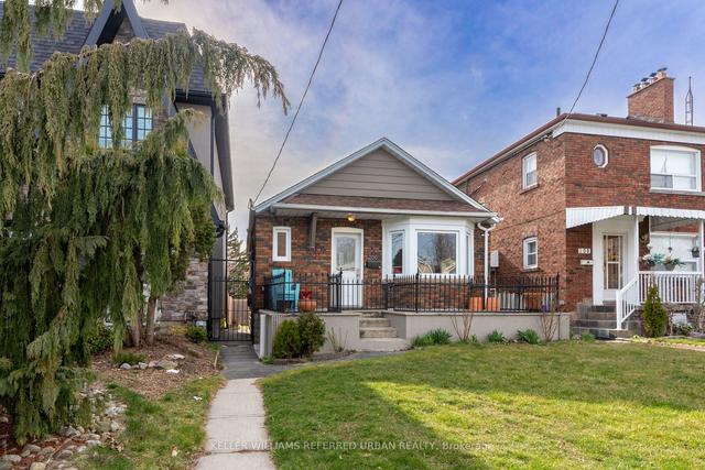 206 Donlands Ave, House detached with 2 bedrooms, 2 bathrooms and 3 parking in Toronto ON | Image 13