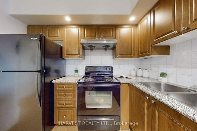 1228 - 33 Cox Blvd, Condo with 2 bedrooms, 2 bathrooms and 1 parking in Markham ON | Image 13