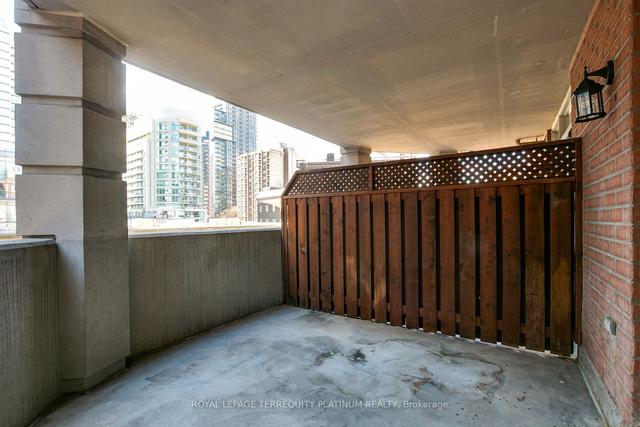 507 - 20 Collier St, Condo with 1 bedrooms, 1 bathrooms and 0 parking in Toronto ON | Image 6