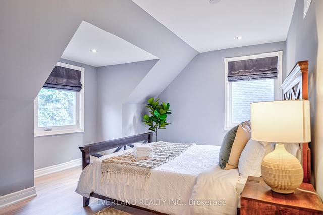 28 Gibson Ave, House detached with 3 bedrooms, 3 bathrooms and 6 parking in Toronto ON | Image 10