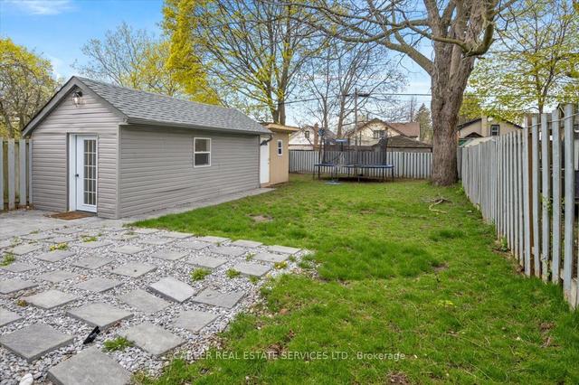 226 Verdun Rd, House detached with 3 bedrooms, 2 bathrooms and 2 parking in Oshawa ON | Image 11