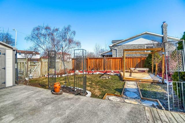 760 Woodward Ave, House detached with 3 bedrooms, 3 bathrooms and 6 parking in Milton ON | Image 35