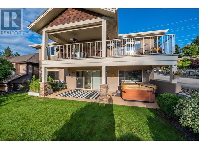 3429 Camelback Dr, House detached with 3 bedrooms, 2 bathrooms and 2 parking in Central Okanagan BC | Image 44