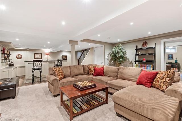 6461 Dunray Crt, House detached with 4 bedrooms, 2 bathrooms and 5 parking in Mississauga ON | Image 17