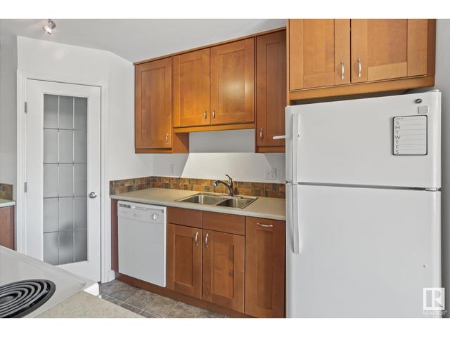 307 - 8125 110 St Nw, Condo with 2 bedrooms, 1 bathrooms and null parking in Edmonton AB | Image 10