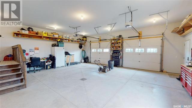 332 4th St, House detached with 3 bedrooms, 2 bathrooms and null parking in Alameda SK | Image 35