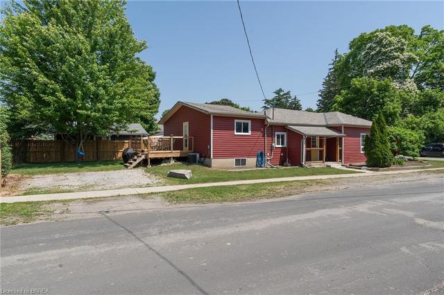 178 Wellington St, House detached with 3 bedrooms, 1 bathrooms and null parking in Norfolk County ON | Image 28