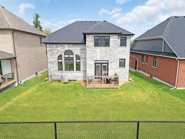 22 Higham Pl, House detached with 4 bedrooms, 5 bathrooms and 6 parking in Clarington ON | Image 32
