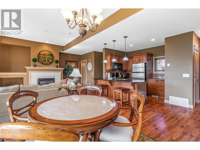 119 - 1795 Country Club Dr, House attached with 2 bedrooms, 2 bathrooms and 2 parking in Kelowna BC | Image 5
