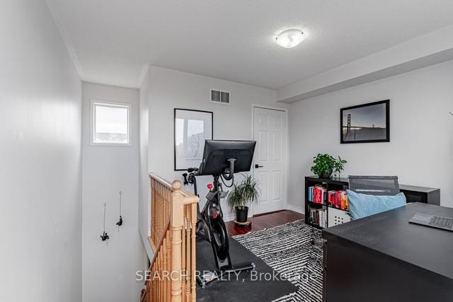 103 - 65 Turntable Cres, Townhouse with 3 bedrooms, 2 bathrooms and 2 parking in Toronto ON | Image 19