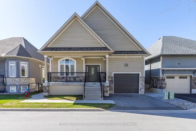 23 Brinton Dr, Condo with 2 bedrooms, 2 bathrooms and 2 parking in Peterborough ON | Image 1