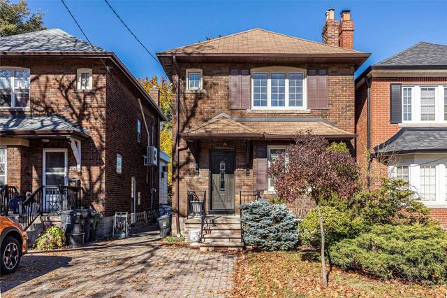 372 St Germain Ave, House detached with 3 bedrooms, 2 bathrooms and 1 parking in Toronto ON | Image 1