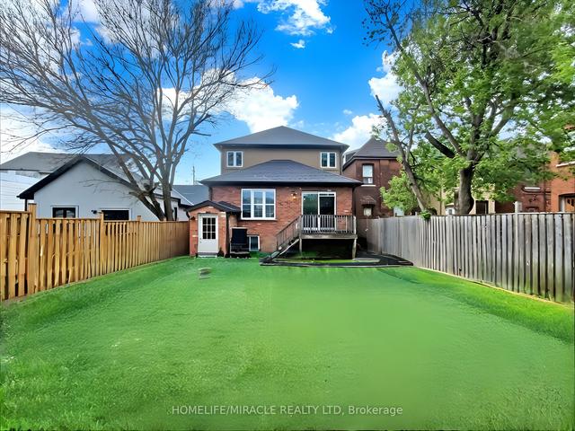 208 Wellington St N, House detached with 3 bedrooms, 4 bathrooms and 7 parking in Hamilton ON | Image 33