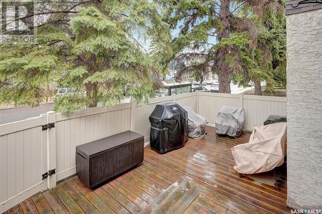 2231 Mcintyre St, House attached with 2 bedrooms, 3 bathrooms and null parking in Regina SK | Image 25