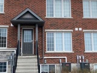 UNIT-7 - 244 Penetanguishene Rd, Townhouse with 4 bedrooms, 4 bathrooms and 1 parking in Barrie ON | Image 2
