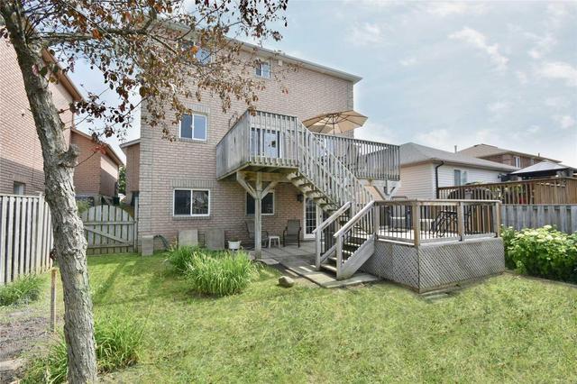 18 Waddington Cres, House detached with 3 bedrooms, 4 bathrooms and 2 parking in Barrie ON | Image 19