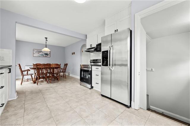 133 Arnold St, House detached with 3 bedrooms, 1 bathrooms and 2 parking in Kitchener ON | Image 6