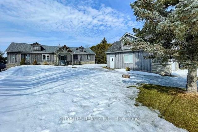 23 Redcap Beach Ln, House detached with 3 bedrooms, 2 bathrooms and 7 parking in Kawartha Lakes ON | Image 1
