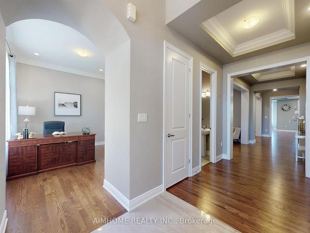 46 Bridgepointe Ct, House detached with 4 bedrooms, 4 bathrooms and 6 parking in Aurora ON | Image 11