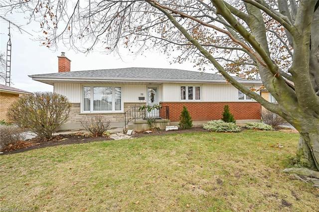 23 Woodman Drive, House detached with 4 bedrooms, 1 bathrooms and null parking in Brantford ON | Image 4