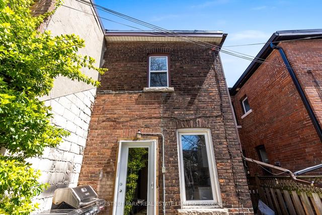 10 Grace St, House attached with 2 bedrooms, 2 bathrooms and 0 parking in Toronto ON | Image 29