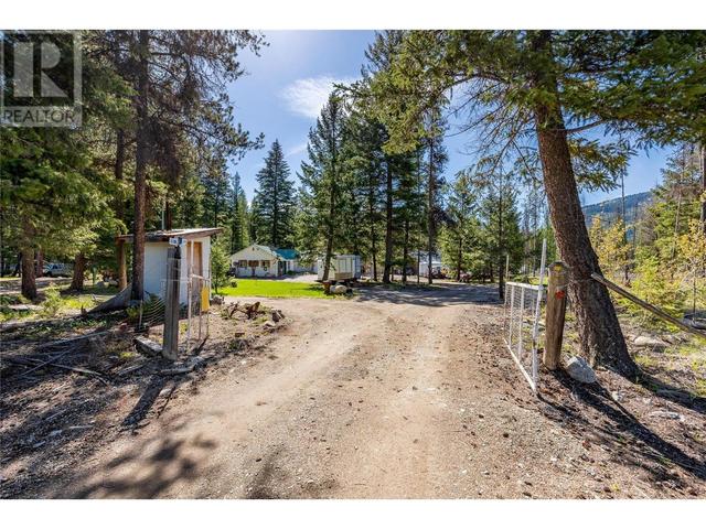 6580 Hwy 33 Hwy, House detached with 4 bedrooms, 2 bathrooms and 400 parking in Kootenay Boundary E BC | Image 24