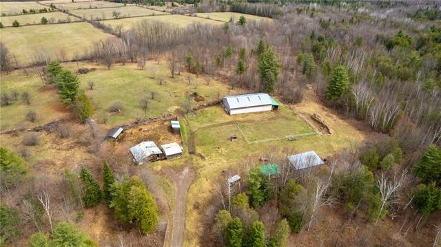 754 Crooked Rapids Rd, House detached with 4 bedrooms, 3 bathrooms and 6 parking in North Algona Wilberforce ON | Image 3