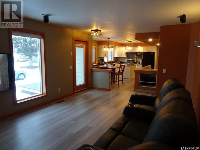 33 Second Ave Nw, House detached with 4 bedrooms, 2 bathrooms and null parking in Preeceville SK | Image 13