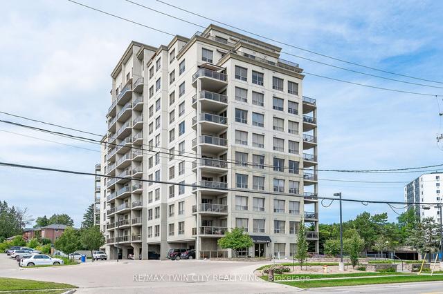 539 Belmont Ave W, Condo with 2 bedrooms, 2 bathrooms and 1 parking in Kitchener ON | Image 1