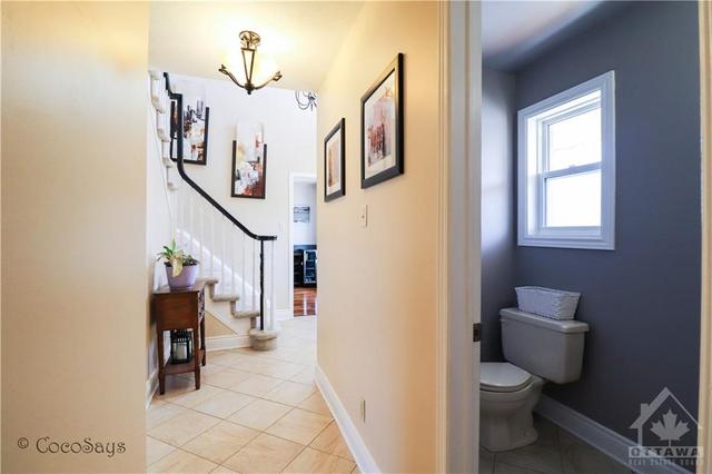 321 Liard Street, House detached with 3 bedrooms, 4 bathrooms and 6 parking in Ottawa ON | Image 9