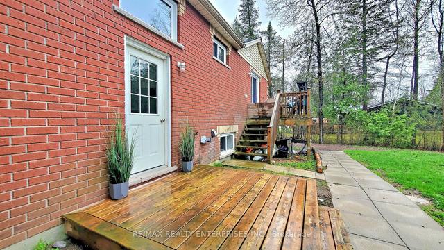 353 Front St W, House detached with 5 bedrooms, 2 bathrooms and 6 parking in Kawartha Lakes ON | Image 20