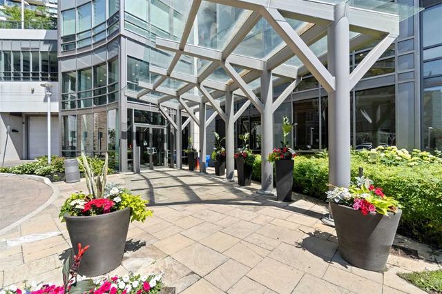 310 - 2240 Lake Shore Blvd W, Condo with 1 bedrooms, 1 bathrooms and 1 parking in Toronto ON | Image 23