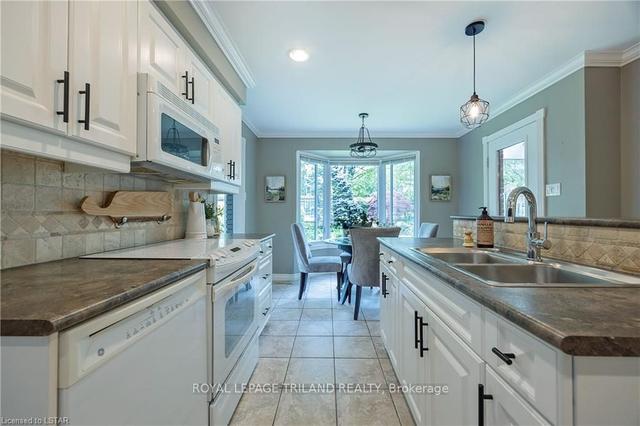 642 Grand View Ave, House detached with 4 bedrooms, 4 bathrooms and 4 parking in London ON | Image 6