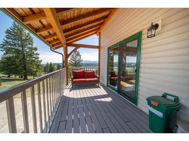 779 Sundown Lane, House detached with 3 bedrooms, 4 bathrooms and null parking in East Kootenay B BC | Image 5