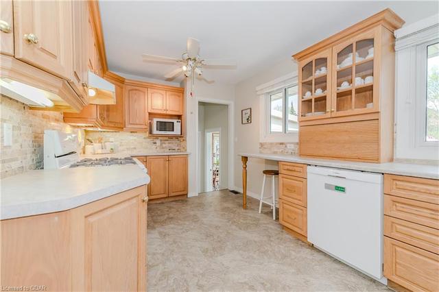 44 Ridgeway Ave, House detached with 4 bedrooms, 2 bathrooms and 7 parking in Guelph ON | Image 5
