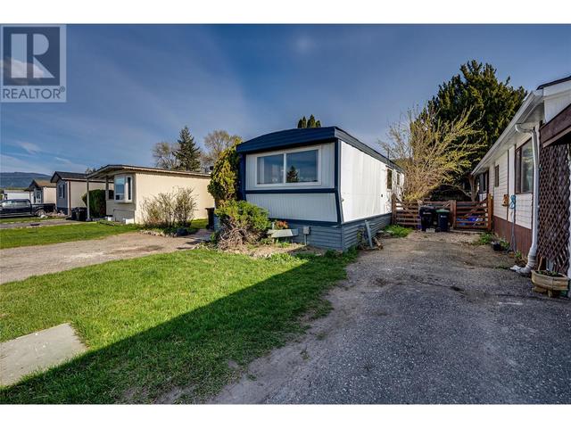 36 - 6902 Okanagan Landing Rd, House other with 3 bedrooms, 1 bathrooms and 2 parking in Vernon BC | Image 34