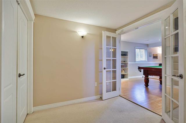 18 Todd Dr, House detached with 2 bedrooms, 3 bathrooms and 4 parking in Barrie ON | Image 16