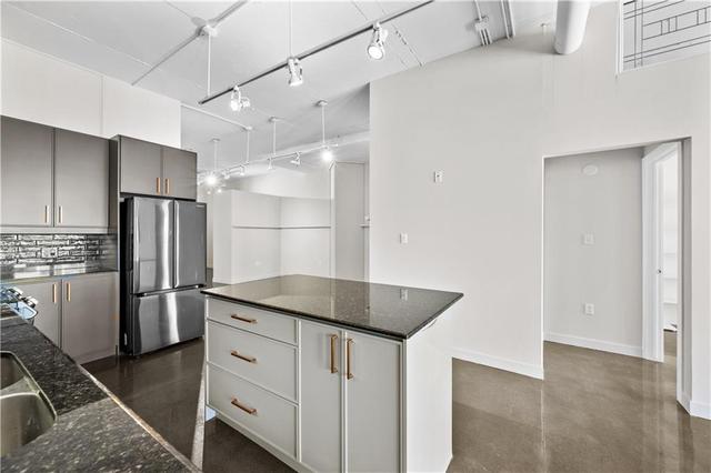 614 - 66 Bay St E, Condo with 2 bedrooms, 2 bathrooms and null parking in Hamilton ON | Image 7