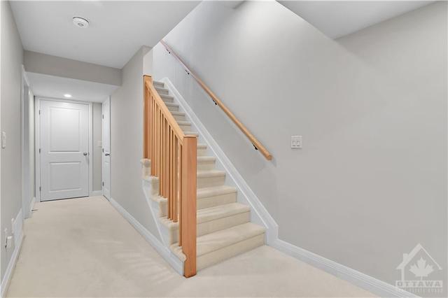 314 Squadron Cres, Townhouse with 3 bedrooms, 3 bathrooms and 2 parking in Ottawa ON | Image 23