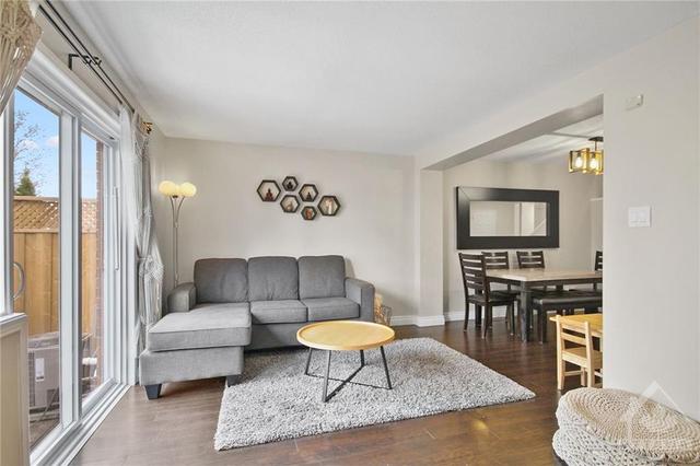21 Woodpark Way, Townhouse with 3 bedrooms, 2 bathrooms and 3 parking in Ottawa ON | Image 13