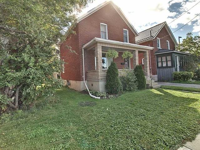 593 Ontario St, House detached with 3 bedrooms, 2 bathrooms and 4 parking in Stratford ON | Image 23