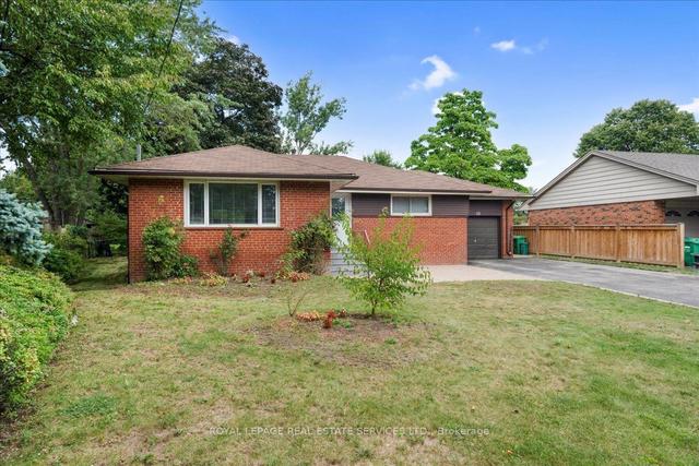 32 Ellesboro Dr, House detached with 3 bedrooms, 3 bathrooms and 4 parking in Mississauga ON | Image 23