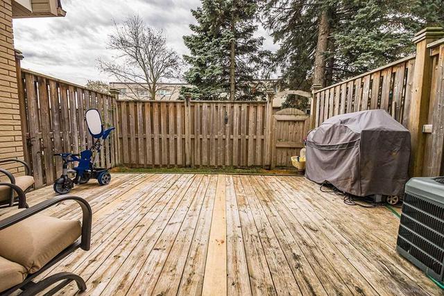 C - 658 Grey St, Townhouse with 3 bedrooms, 2 bathrooms and 1 parking in Brantford ON | Image 17