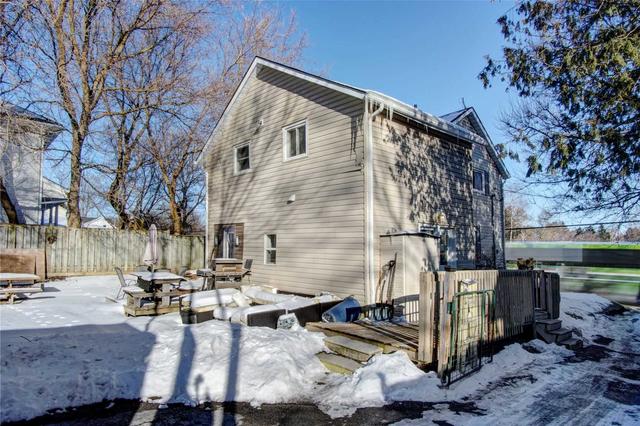 124 Toronto St S, House detached with 3 bedrooms, 3 bathrooms and 8 parking in Uxbridge ON | Image 15