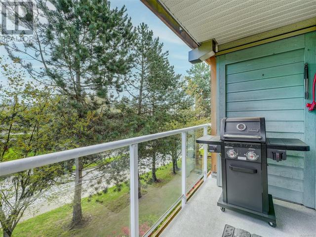 308 - 490 Marsett Pl, Condo with 2 bedrooms, 2 bathrooms and 1 parking in Saanich BC | Image 24