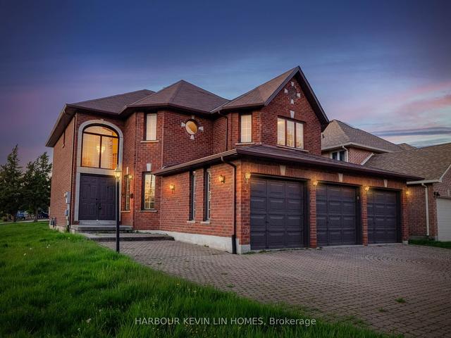 95 Castleridge Dr, House detached with 4 bedrooms, 4 bathrooms and 10 parking in Richmond Hill ON | Image 31