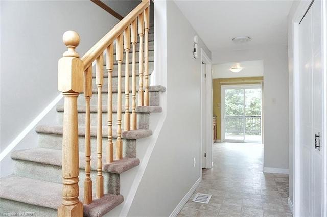 70 Camrose Crt, House detached with 3 bedrooms, 2 bathrooms and 3 parking in Kitchener ON | Image 29