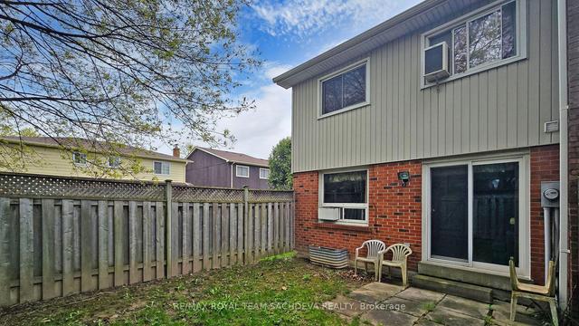 106 - 1975 Rosefield Rd, Townhouse with 3 bedrooms, 2 bathrooms and 2 parking in Pickering ON | Image 27