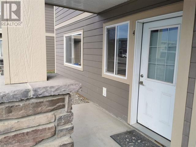 4 - 10220 97 Ave, Condo with 2 bedrooms, 1 bathrooms and null parking in Fort St. John BC | Image 1